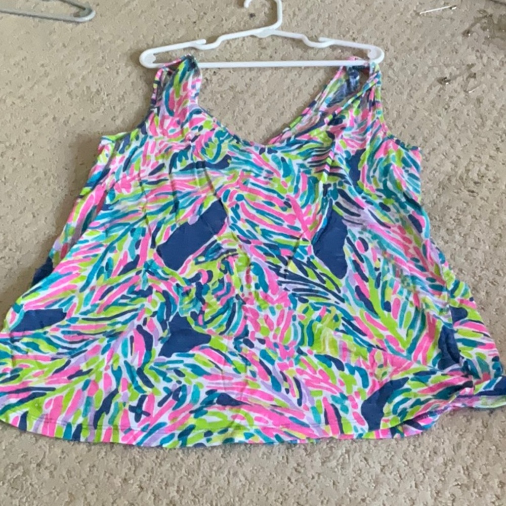 Lilly Pulitzer top